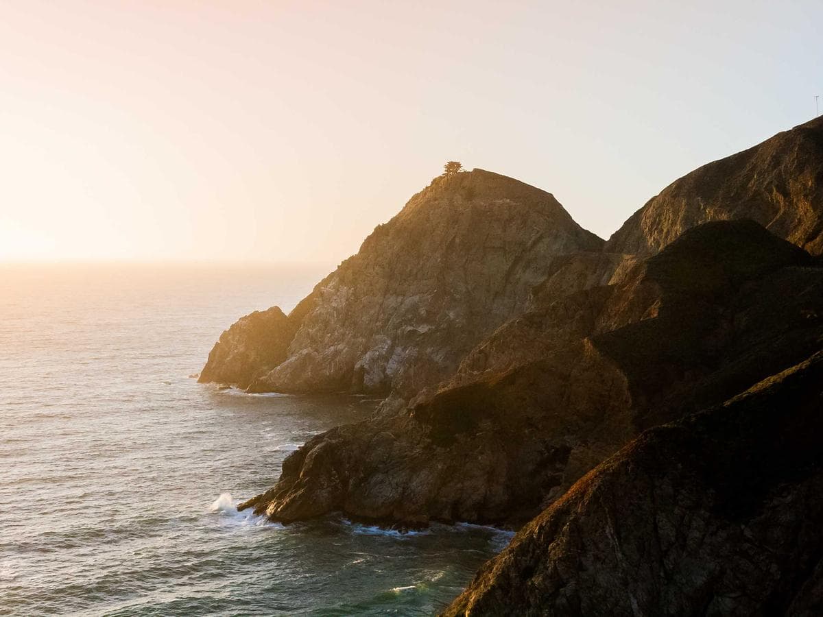 Aurelia Left-Facing Sectional — view 1
